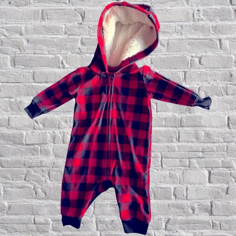 Carters fleece baby onesies 0-3 months